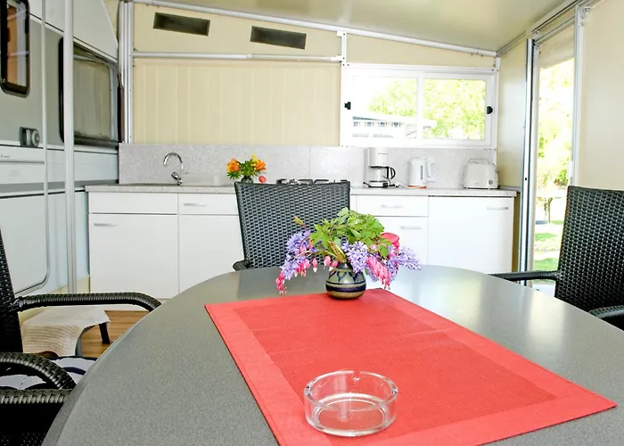 Camping Strukkamphuk
